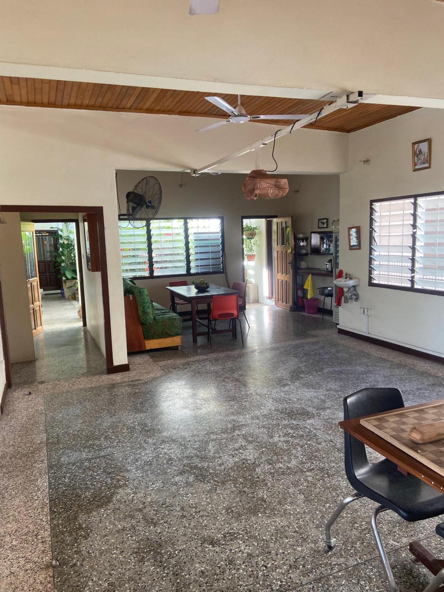 Hechtech House Leilighet Accra Eksteriør bilde