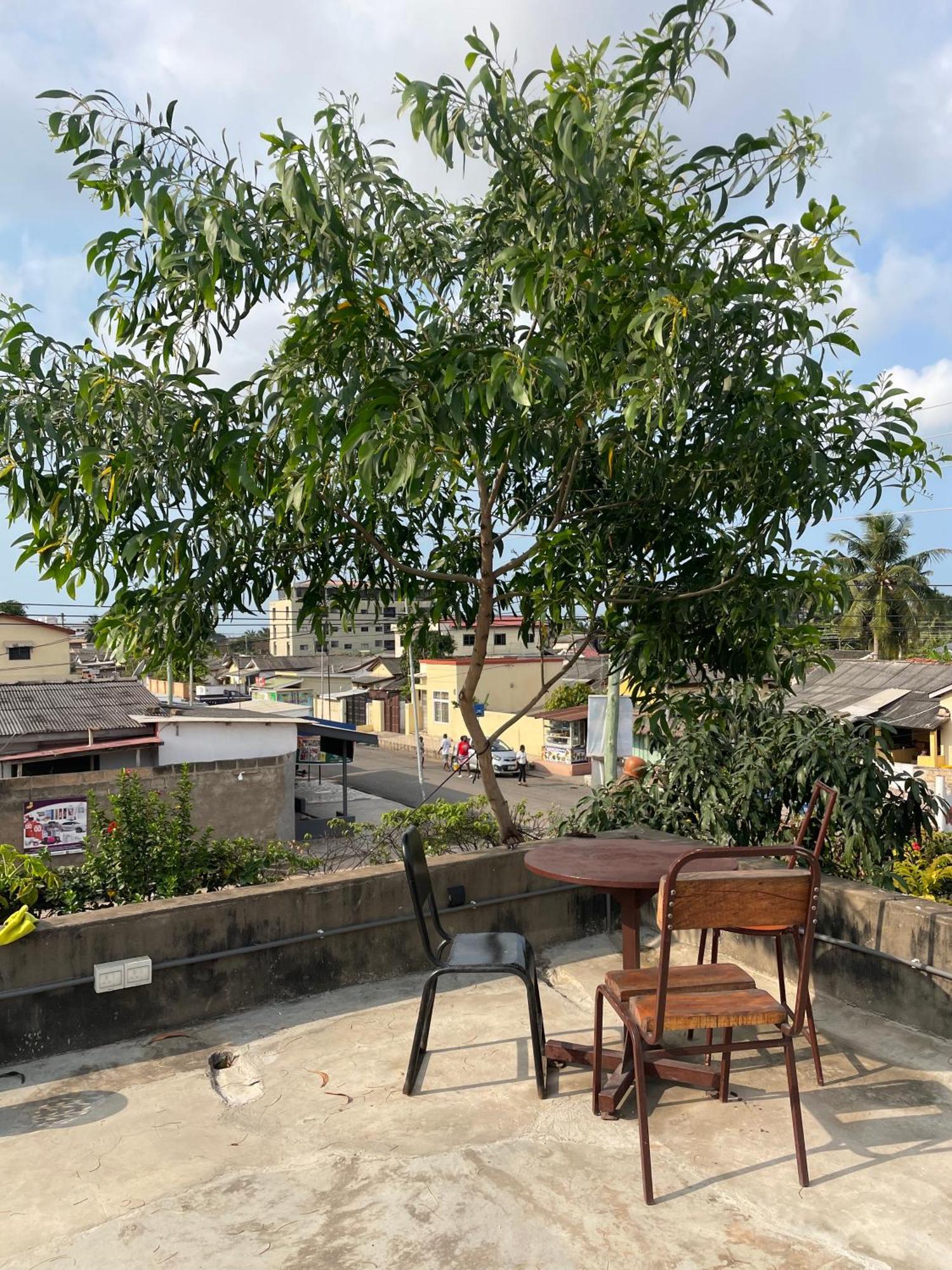 Hechtech House Leilighet Accra Eksteriør bilde
